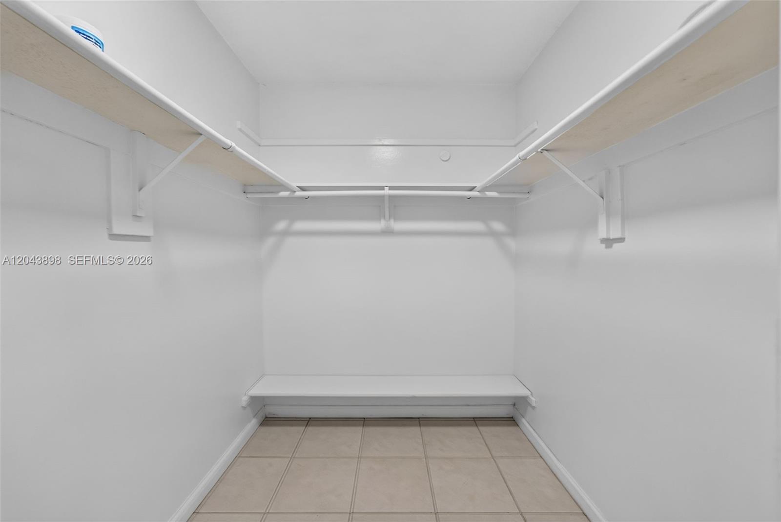 See details 100-2 2 / 2 1315 sq. ft. $ 2026-06-26 0 Photo