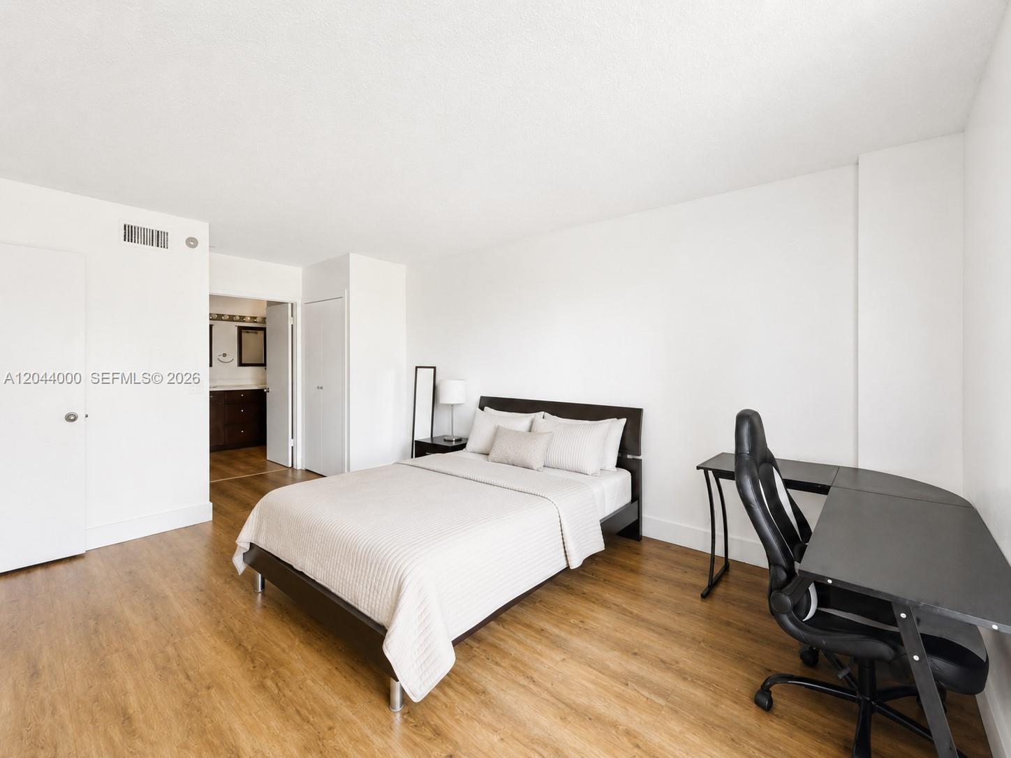 Photo of 3300 191st St  #211, Aventura, Florida, 33180 - 
