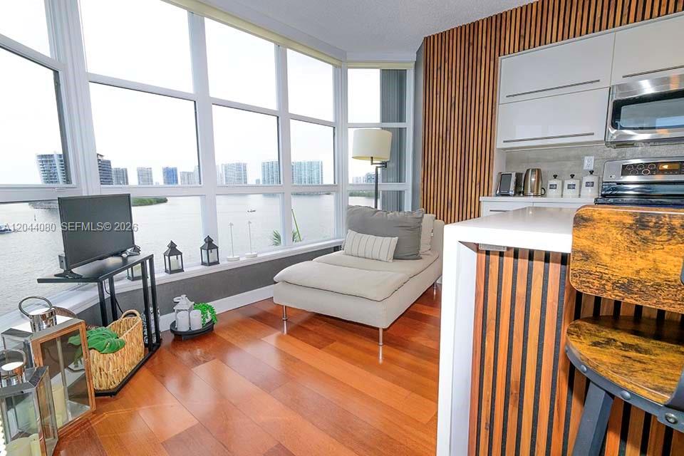 Photo of 3600 Mystic Pointe Dr  #718, Aventura, Florida, 33180 - 