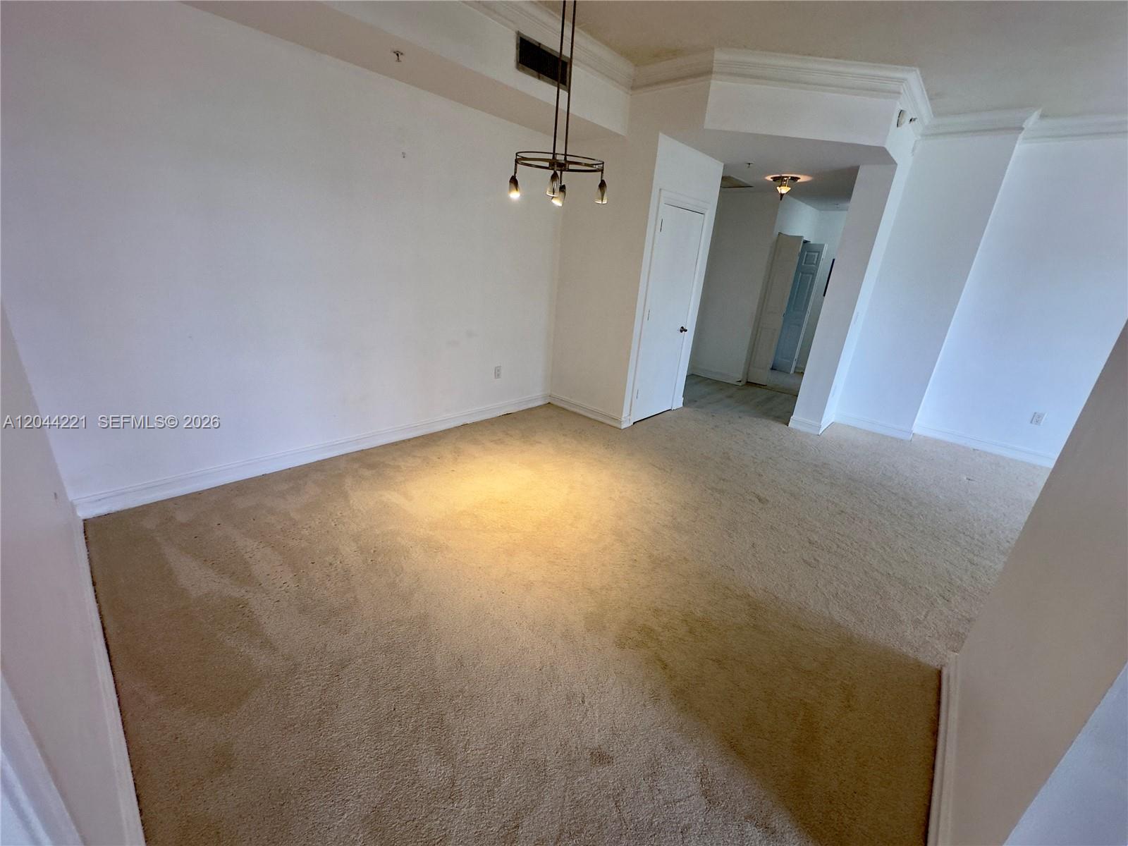 Photo of 3001 185th St  #515, Aventura, Florida, 33180 - 