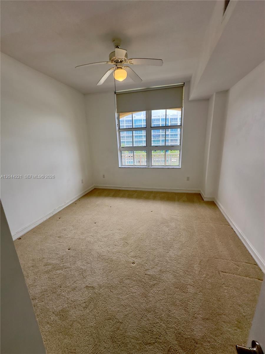 Photo of 3001 185th St  #515, Aventura, Florida, 33180 - 