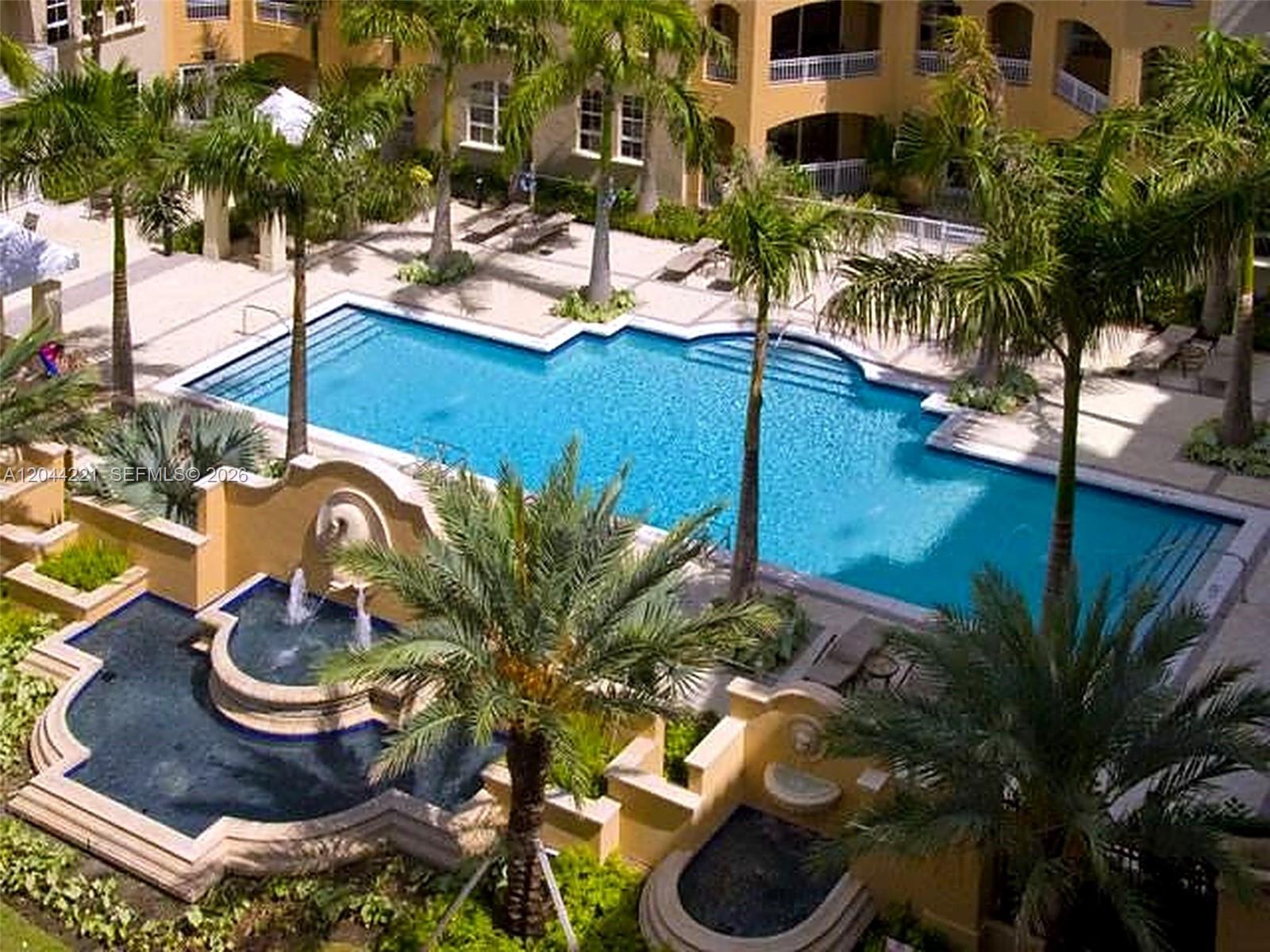 Photo of 3001 185th St  #515, Aventura, Florida, 33180 - 