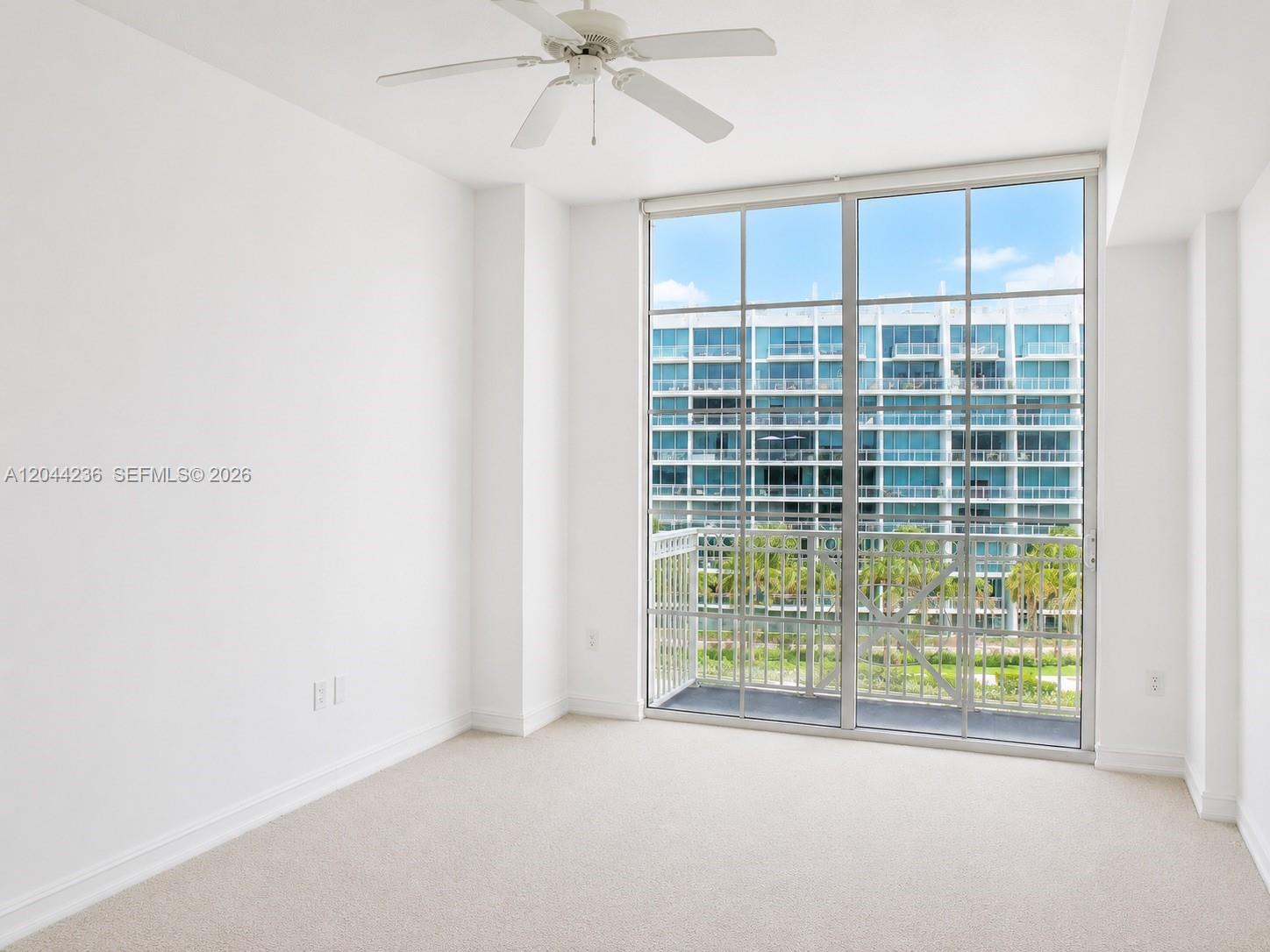 Photo of 3001 185th St  #515, Aventura, Florida, 33180 - 