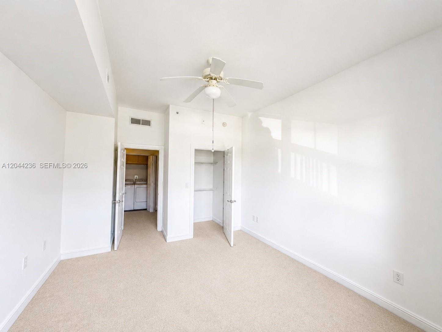 Photo of 3001 185th St  #515, Aventura, Florida, 33180 - 