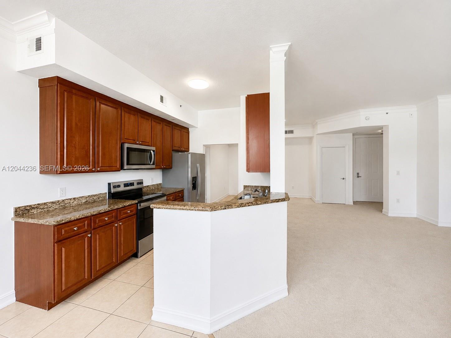 Photo of 3001 185th St  #515, Aventura, Florida, 33180 - 
