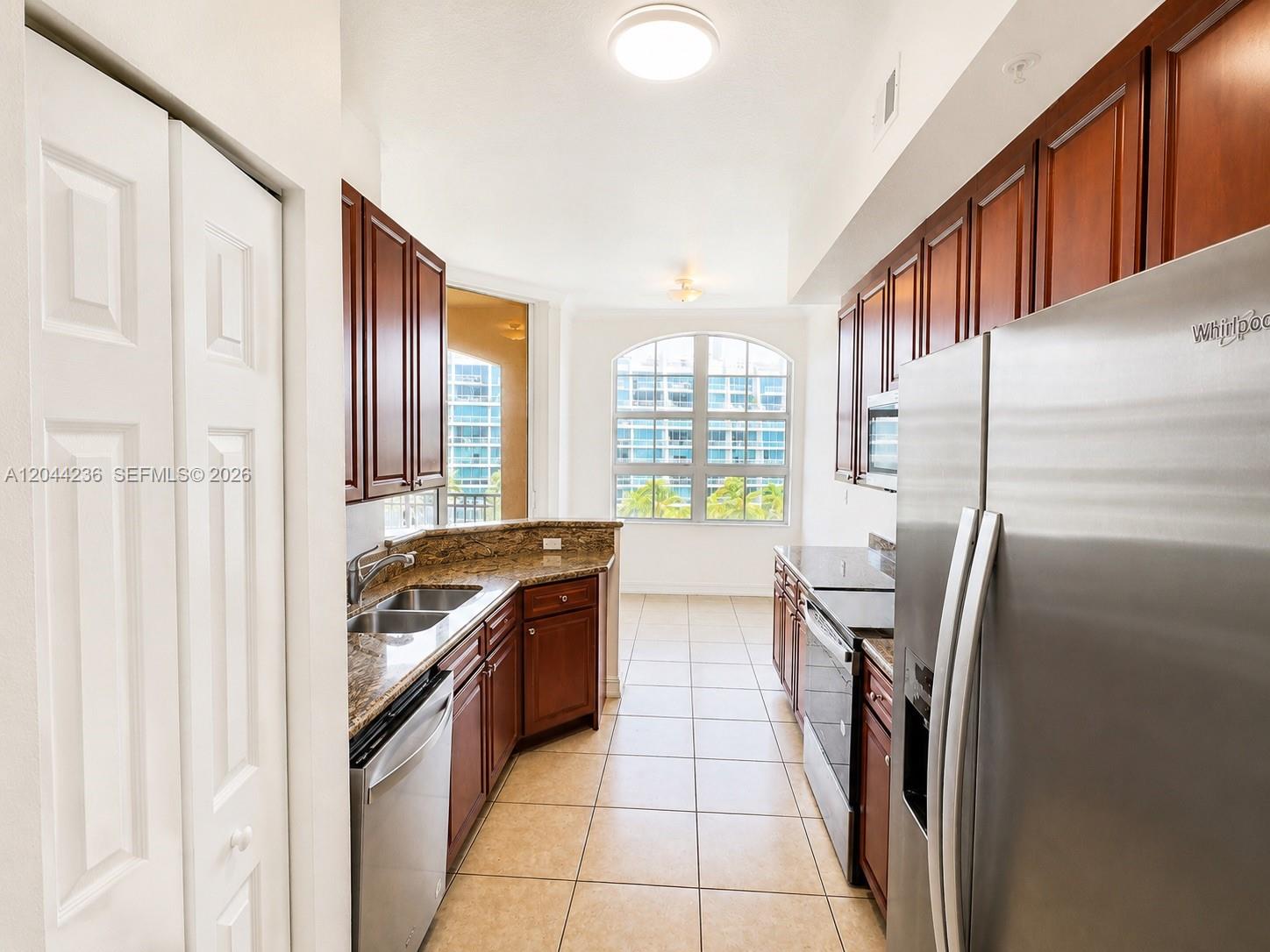 Photo of 3001 185th St  #515, Aventura, Florida, 33180 - 