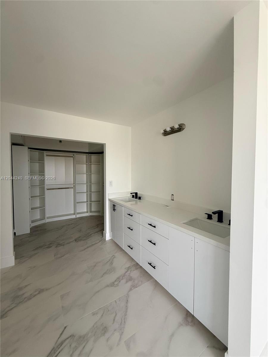 Photo of 19101 36th Ct  #1005, Aventura, Florida, 33180 - 
