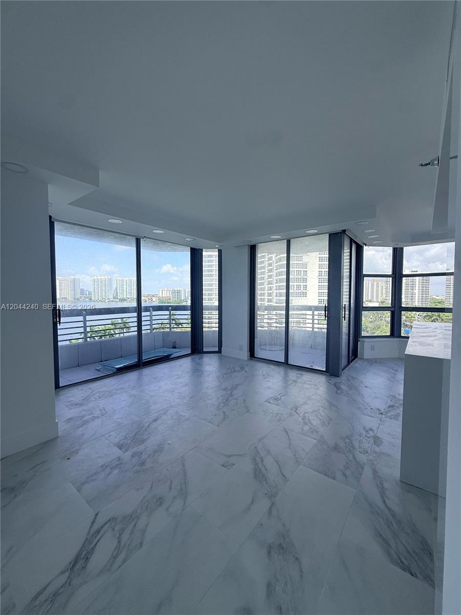 Photo of 19101 36th Ct  #1005, Aventura, Florida, 33180 - 