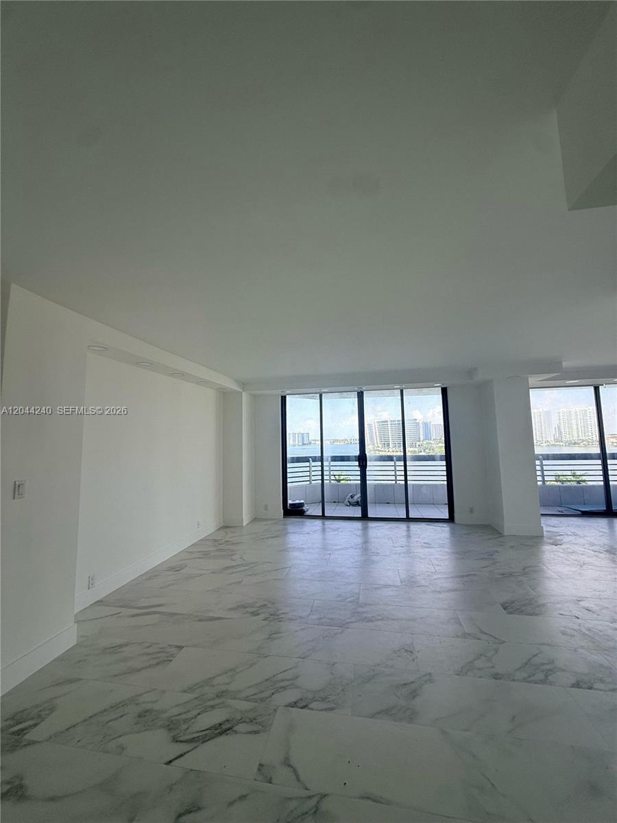 Photo of 19101 36th Ct  #1005, Aventura, Florida, 33180 - 
