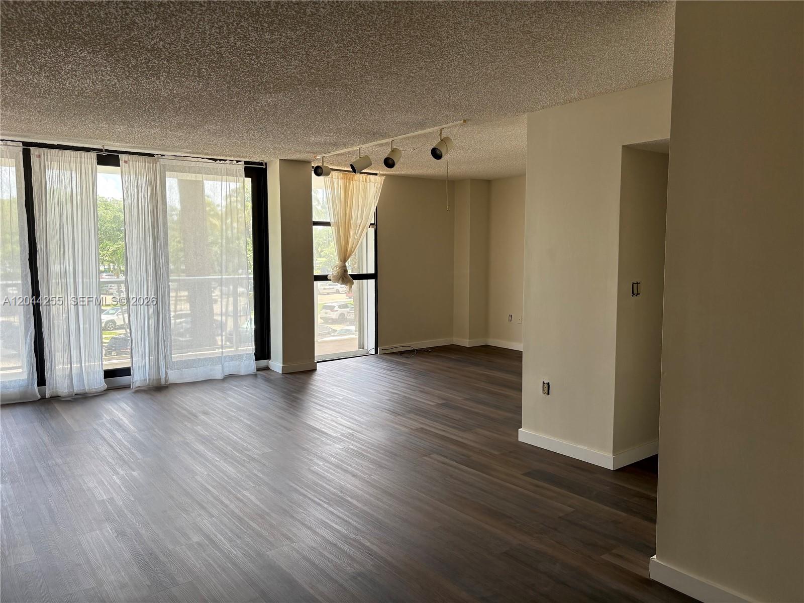 Photo of 3701 Country Club Dr  #207, Aventura, Florida, 33180 - 