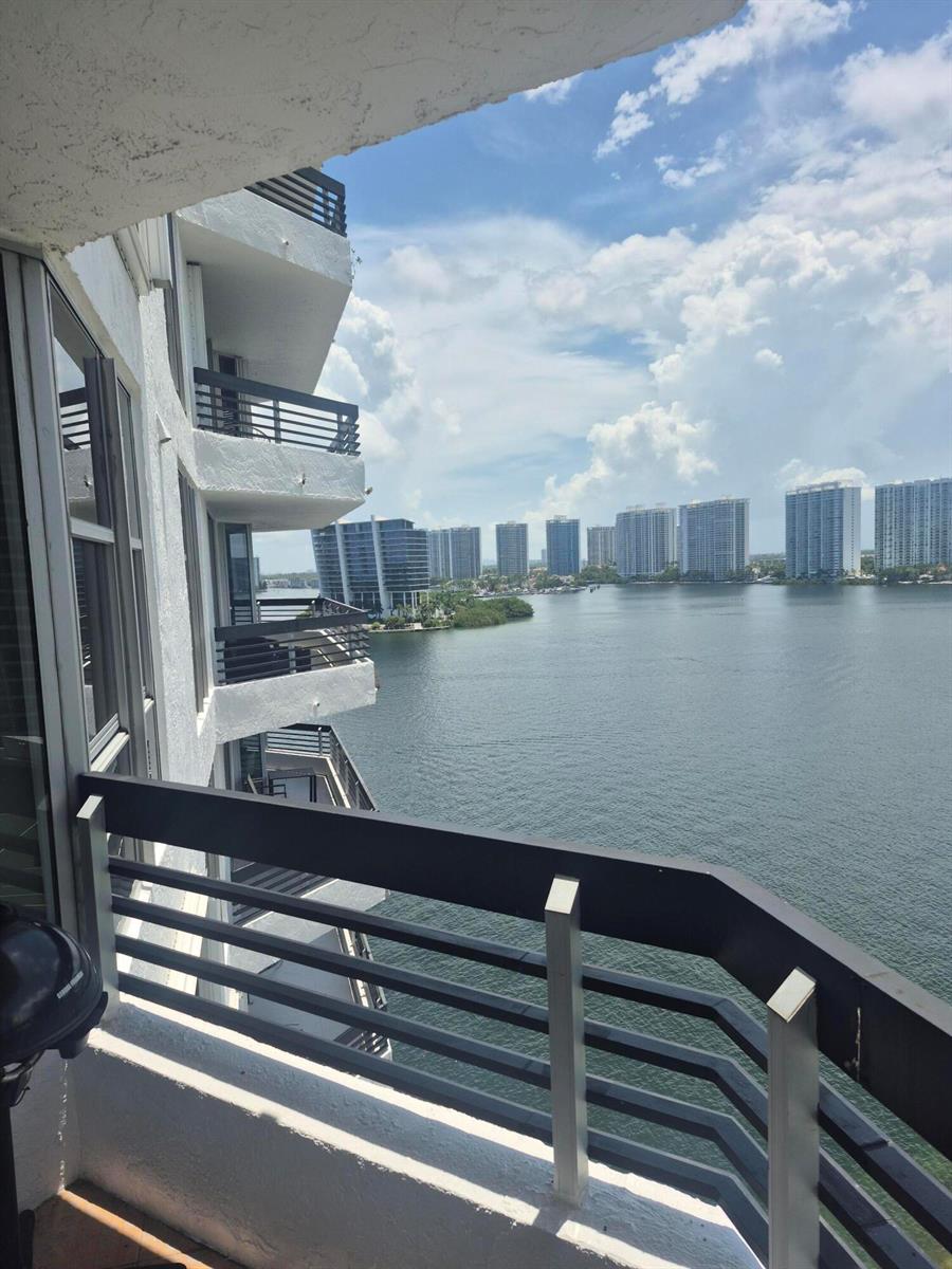 Photo of 3600 Mystic Pointe  #1202, Aventura, Florida, 33180 - 1000173545