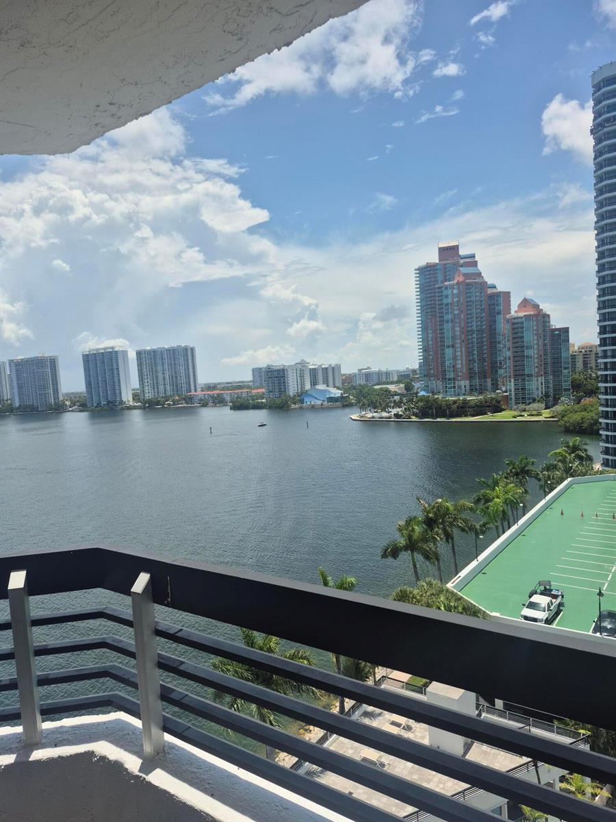 Photo of 3600 Mystic Pointe  #1202, Aventura, Florida, 33180 - 1000173544