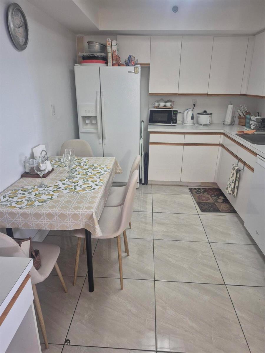 Photo of 3600 Mystic Pointe  #1202, Aventura, Florida, 33180 - 1000173564
