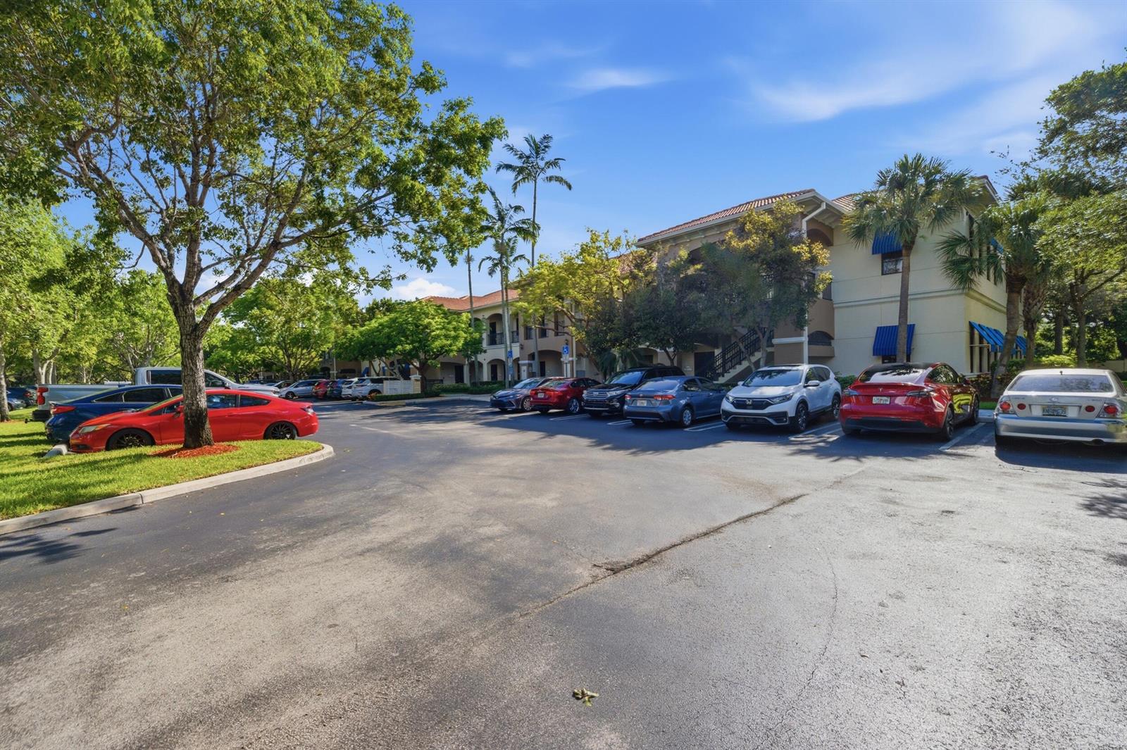 202  / 0  sq. ft. $ 2026-06-27 0 foto