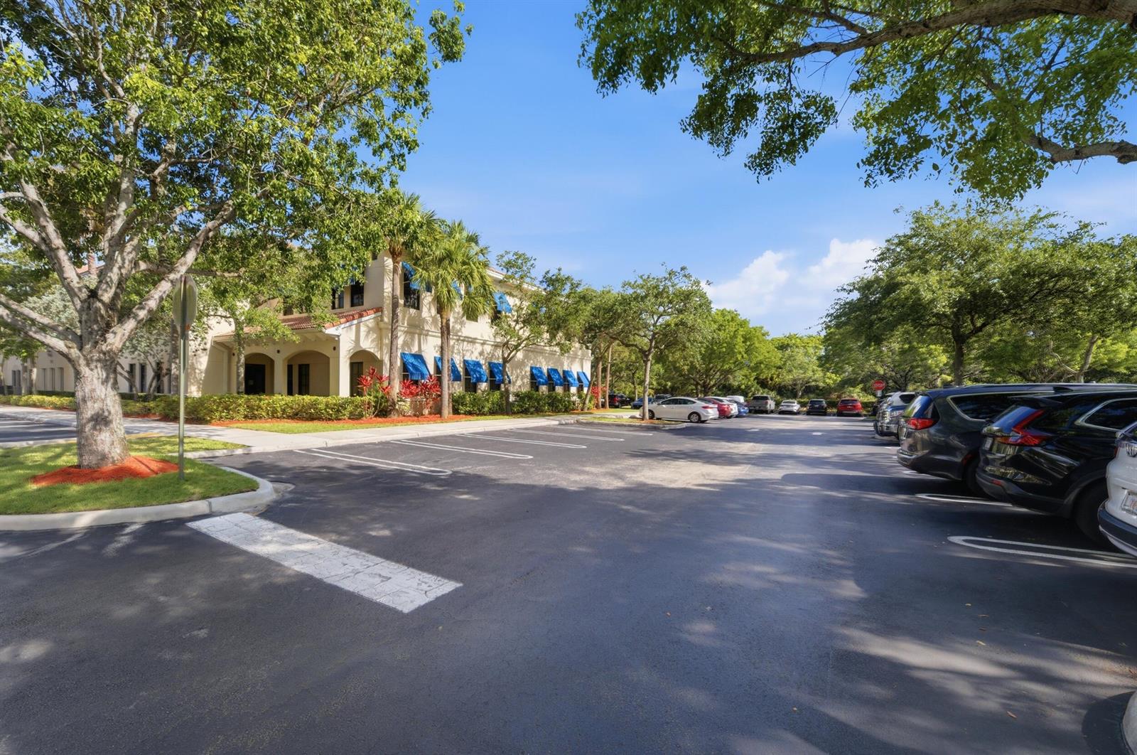 202  / 0  sq. ft. $ 2026-06-27 0 foto
