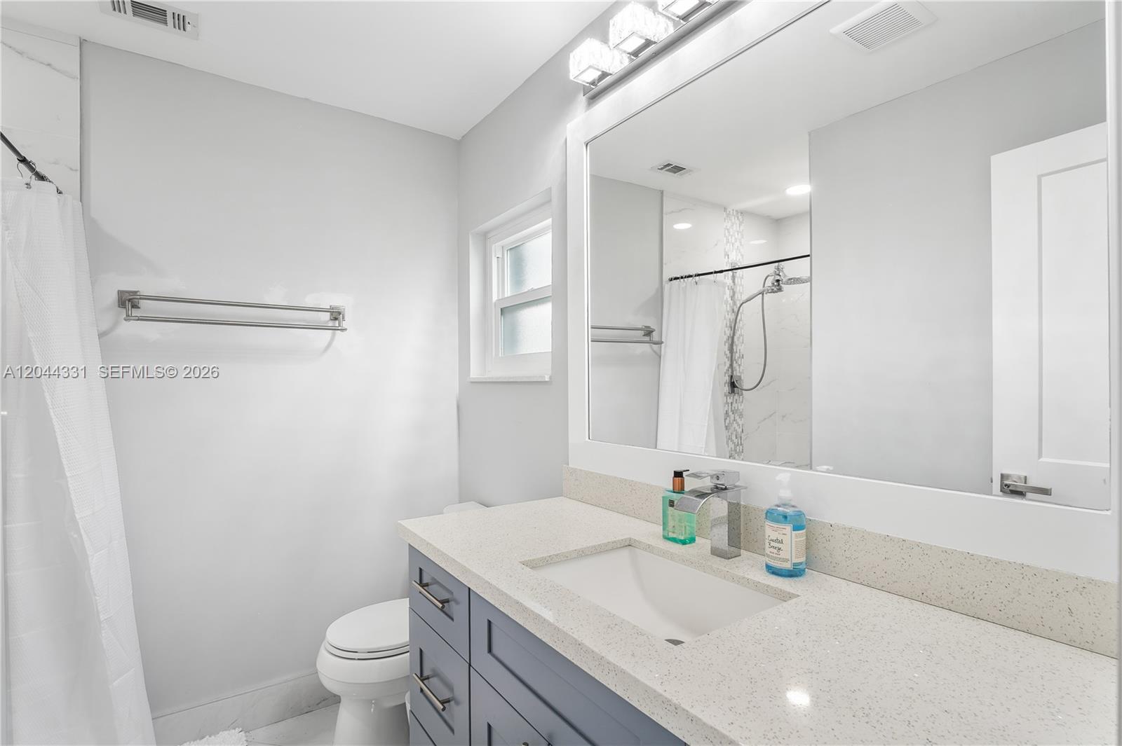See details 14307 2 / 2 1406 sq. ft. $ 2026-06-27 0 Photo