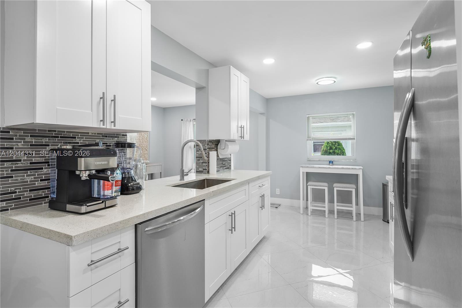 See details 14307 2 / 2 1406 sq. ft. $ 2026-06-27 0 Photo