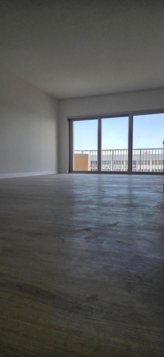 Ver detalles 22c 1 / 870 sq. ft. $ 2026-07-07 0 foto