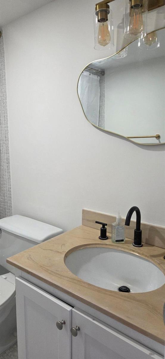 Ver detalles 22c 1 / 870 sq. ft. $ 2026-07-07 0 foto