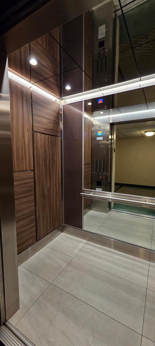 Ver detalles 22c 1 / 870 sq. ft. $ 2026-07-07 0 foto