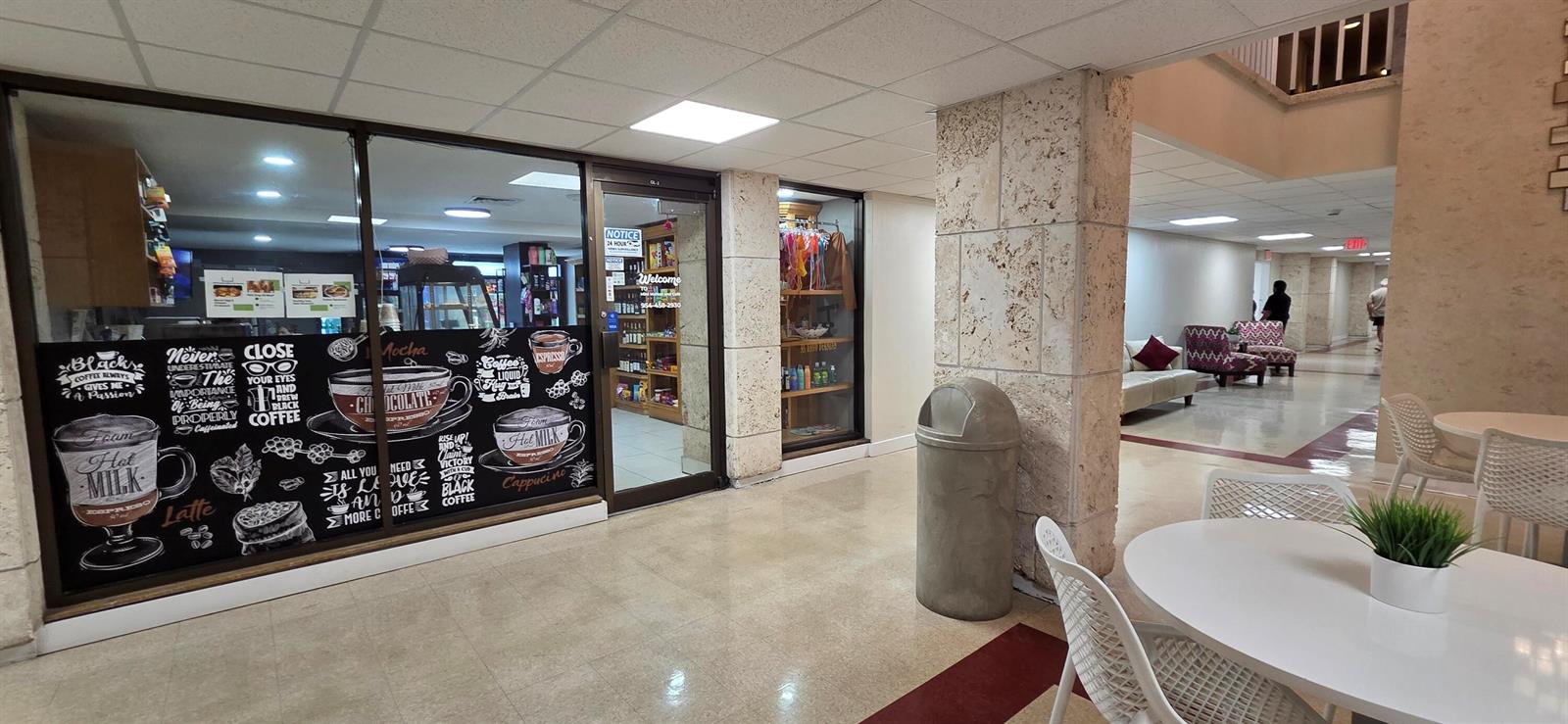 Ver detalles 22c 1 / 870 sq. ft. $ 2026-07-07 0 foto