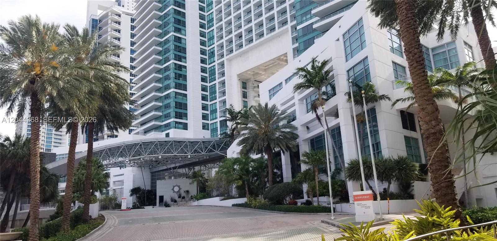 Photo of 1600 Ocean Dr  #12F, Hollywood, Florida, 33019 - famous Diplomat Hilton hotel with lots to do can walk too