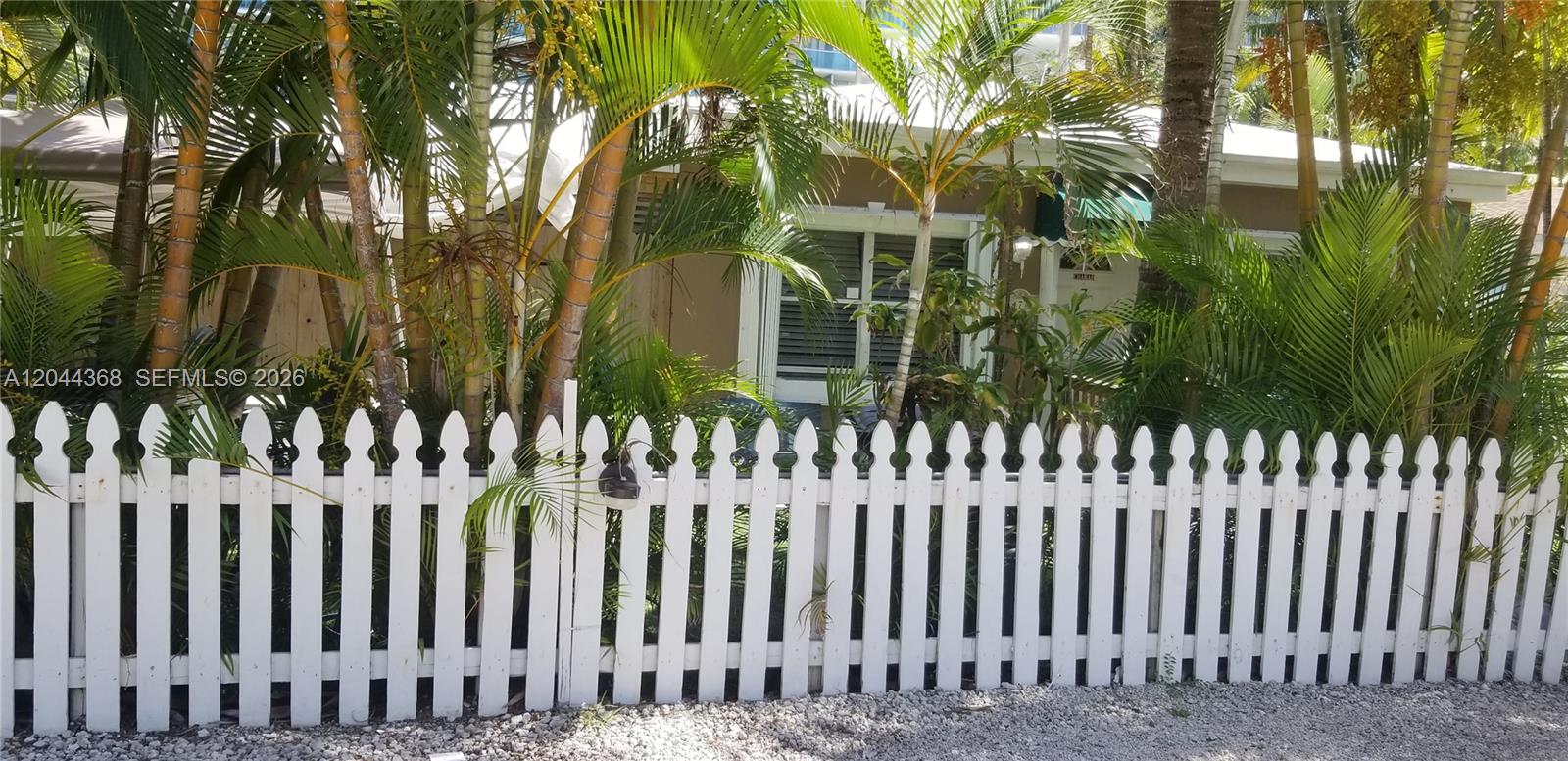 Photo of 1600 Ocean Dr  #12F, Hollywood, Florida, 33019 - HOUSE OF WORSHIP near a bank 7/eleven /food places hotels about half mile away give or take