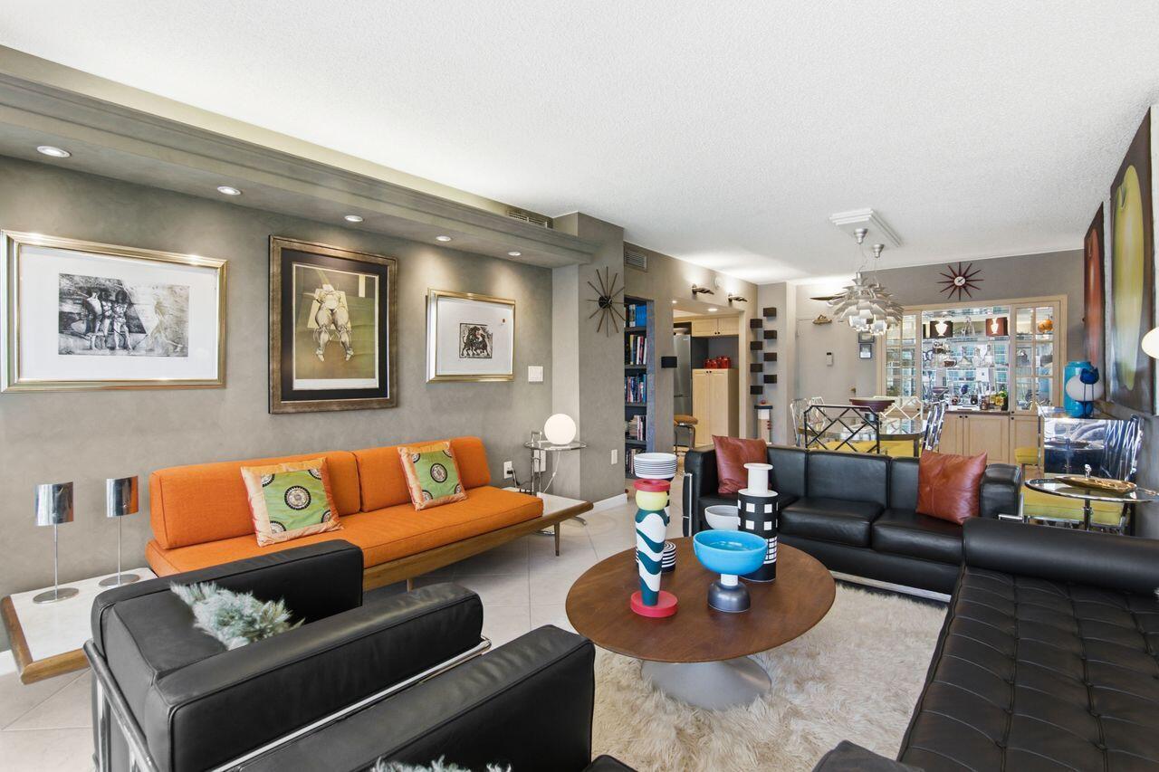 Ver detalles 17d 1 / 870 sq. ft. $ 2026-07-07 0 foto