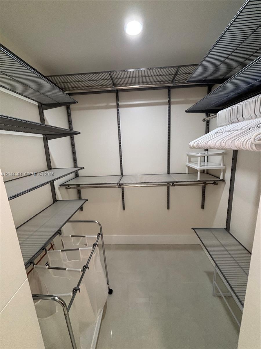 Photo of 3725 Ocean Dr  #1225, Hollywood, Florida, 33019 - 