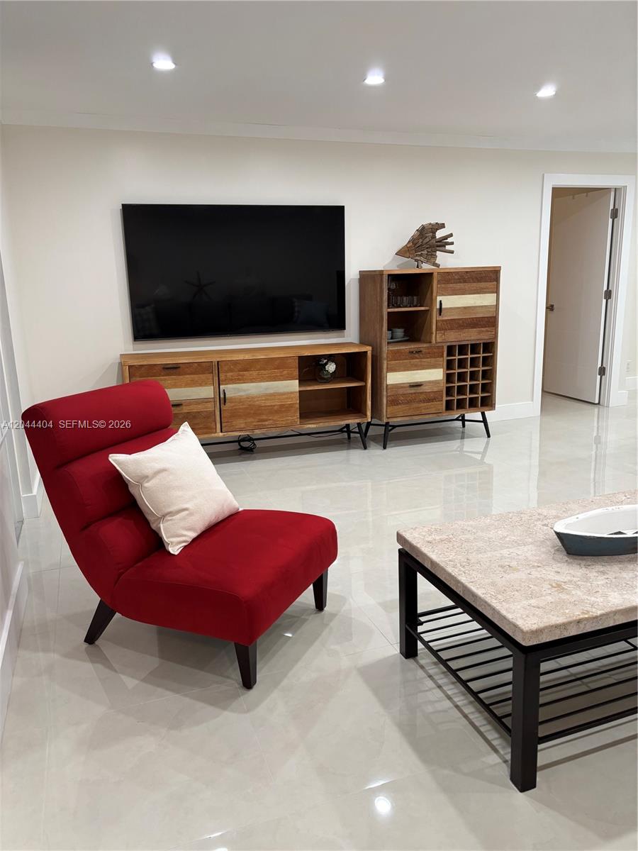 Photo of 3725 Ocean Dr  #1225, Hollywood, Florida, 33019 - 