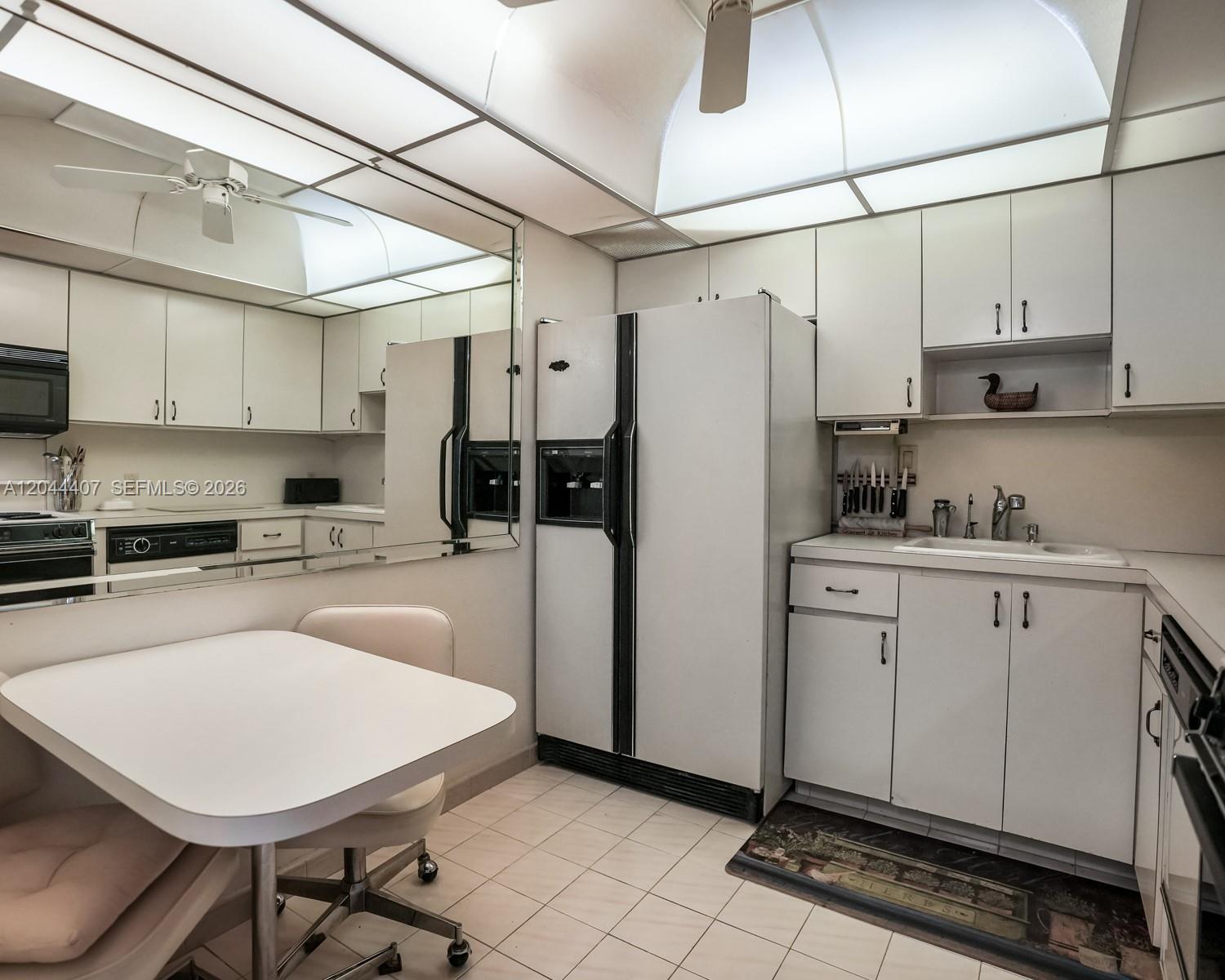 1620 1 / 2 991 sq. ft. $ 2026-06-27 0 foto