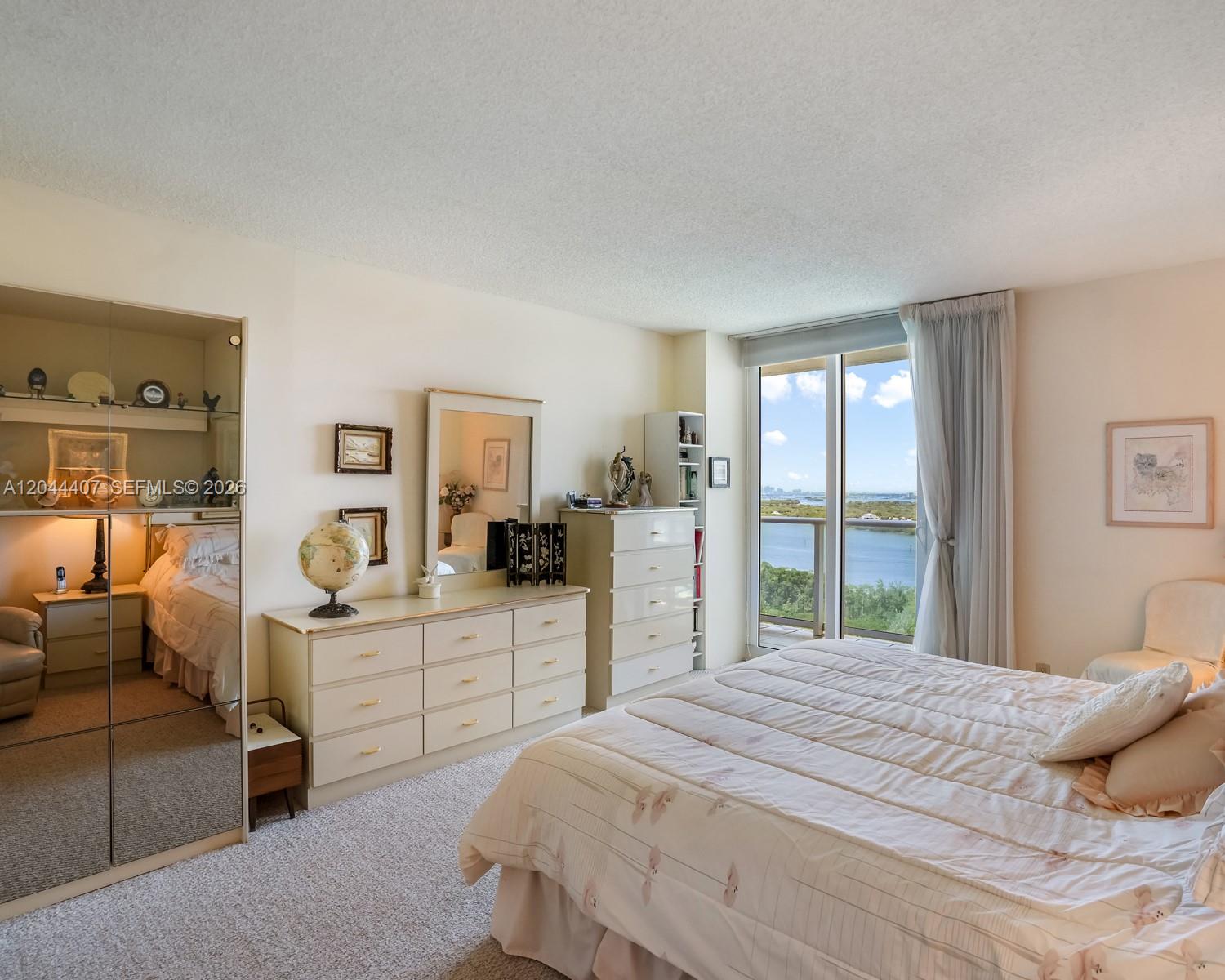 1620 1 / 2 991 sq. ft. $ 2026-06-27 0 foto