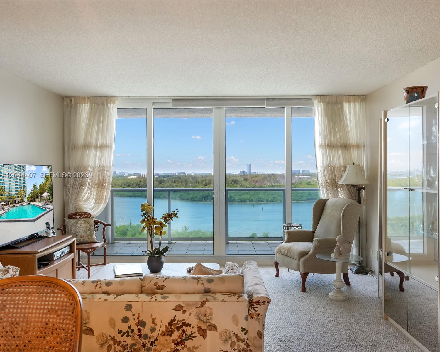 1620 1 / 2 991 sq. ft. $ 2026-06-27 0 foto
