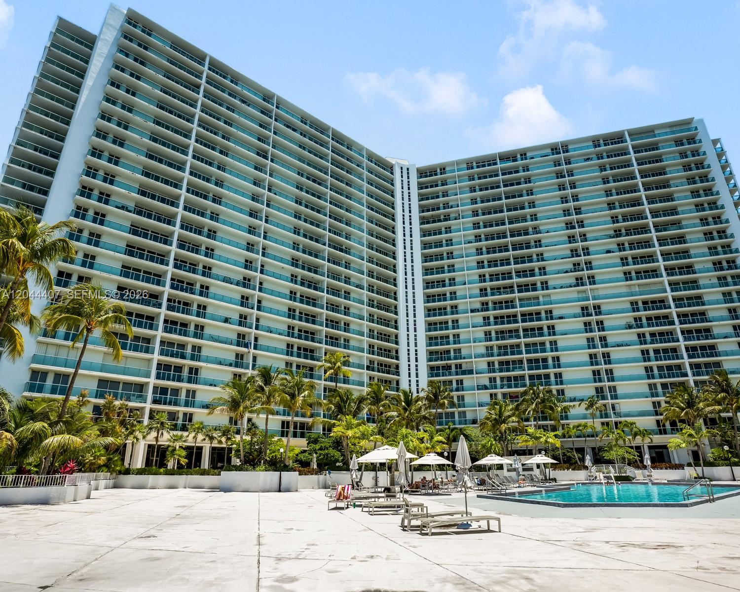 1620 1 / 2 991 sq. ft. $ 2026-06-27 0 foto
