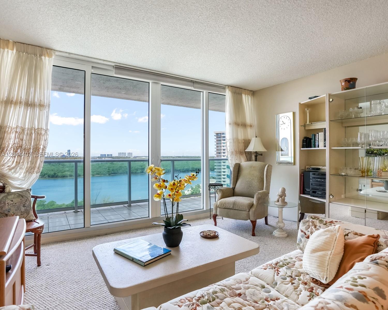 1620 1 / 2 991 sq. ft. $ 2026-06-27 0 foto