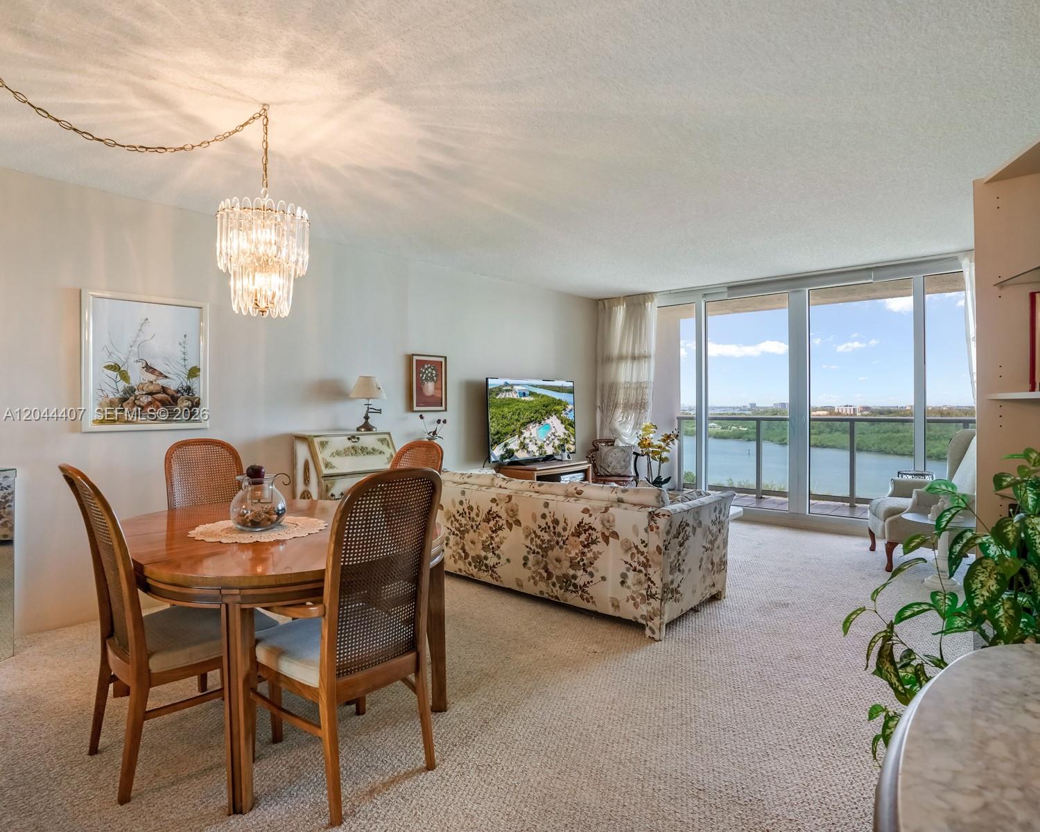 1620 1 / 2 991 sq. ft. $ 2026-06-27 0 foto