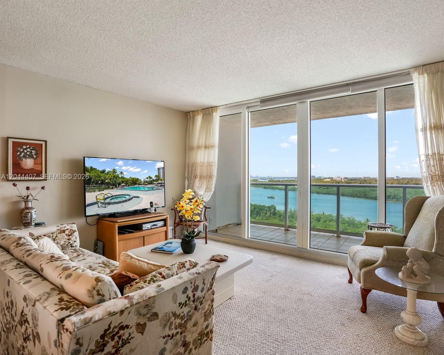 1620 1 / 2 991 sq. ft. $ 2026-06-27 0 foto