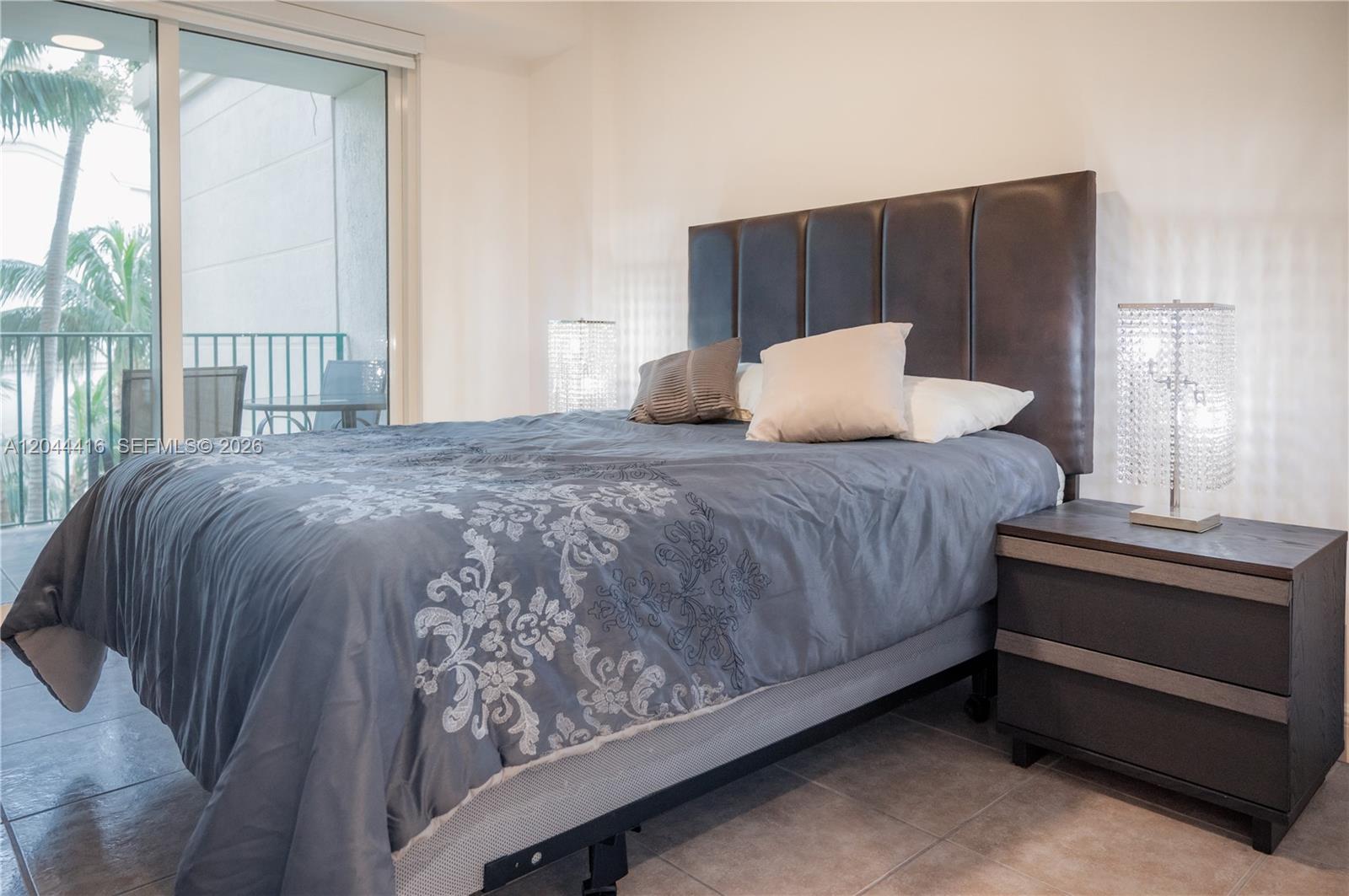Photo of 19900 Country Club Dr #318, Aventura, Florida, 33180 -