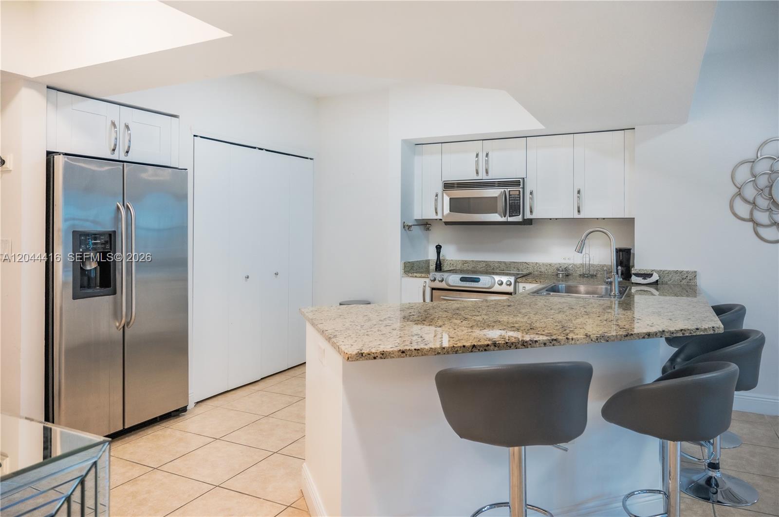 Photo of 19900 Country Club Dr #318, Aventura, Florida, 33180 -