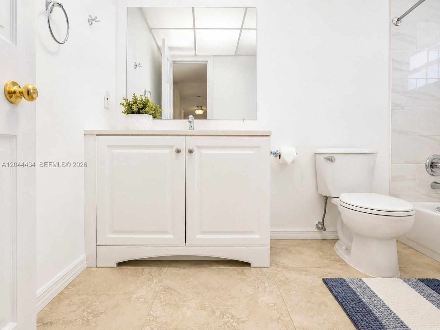 Photo of 300 12th Ave #606, Hallandale Beach, Florida, 33009 -