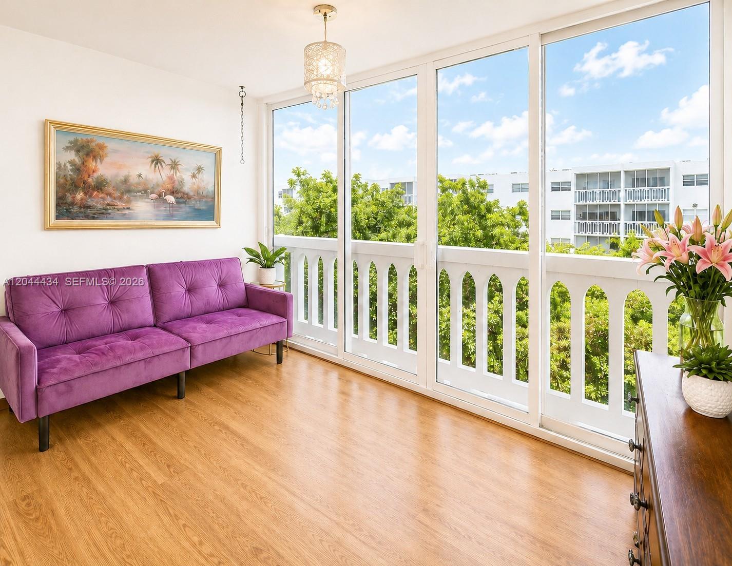 Photo of 300 12th Ave #606, Hallandale Beach, Florida, 33009 -