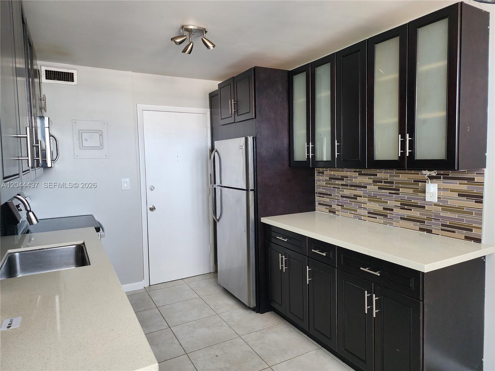 Photo of 3161 Ocean Dr #301, Hallandale Beach, Florida, 33009 -