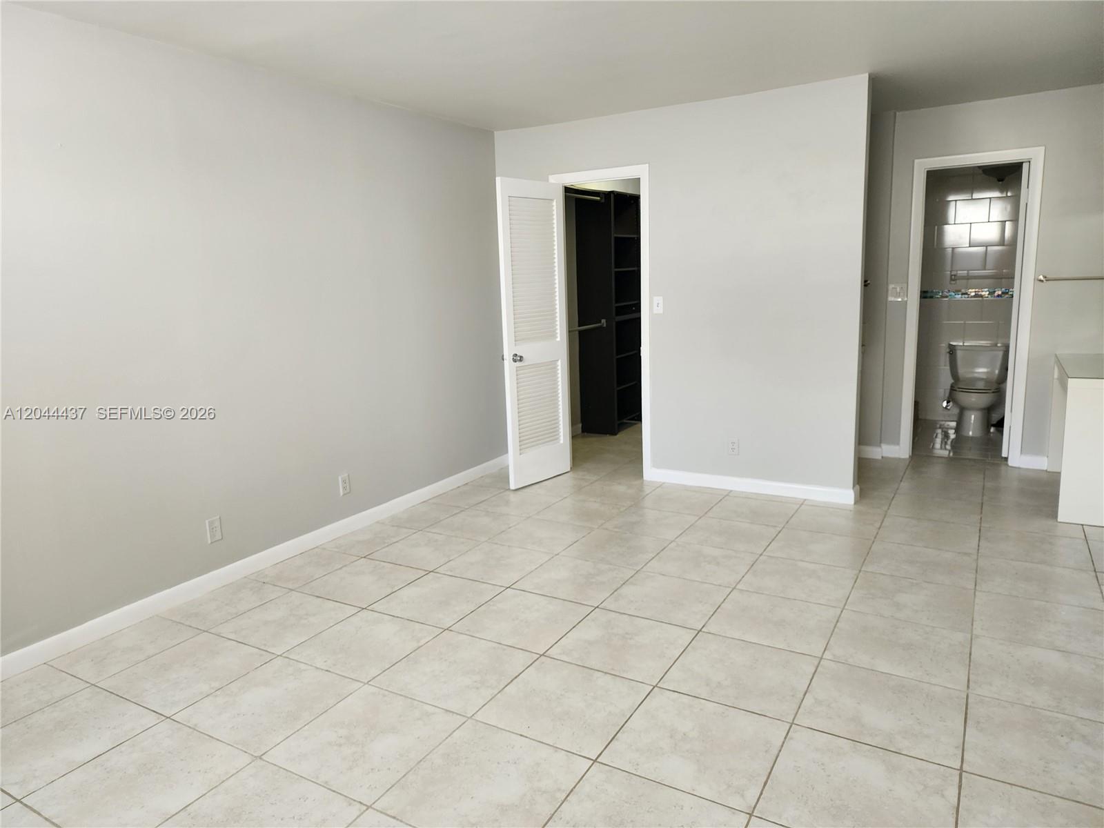 Photo of 3161 Ocean Dr #301, Hallandale Beach, Florida, 33009 -