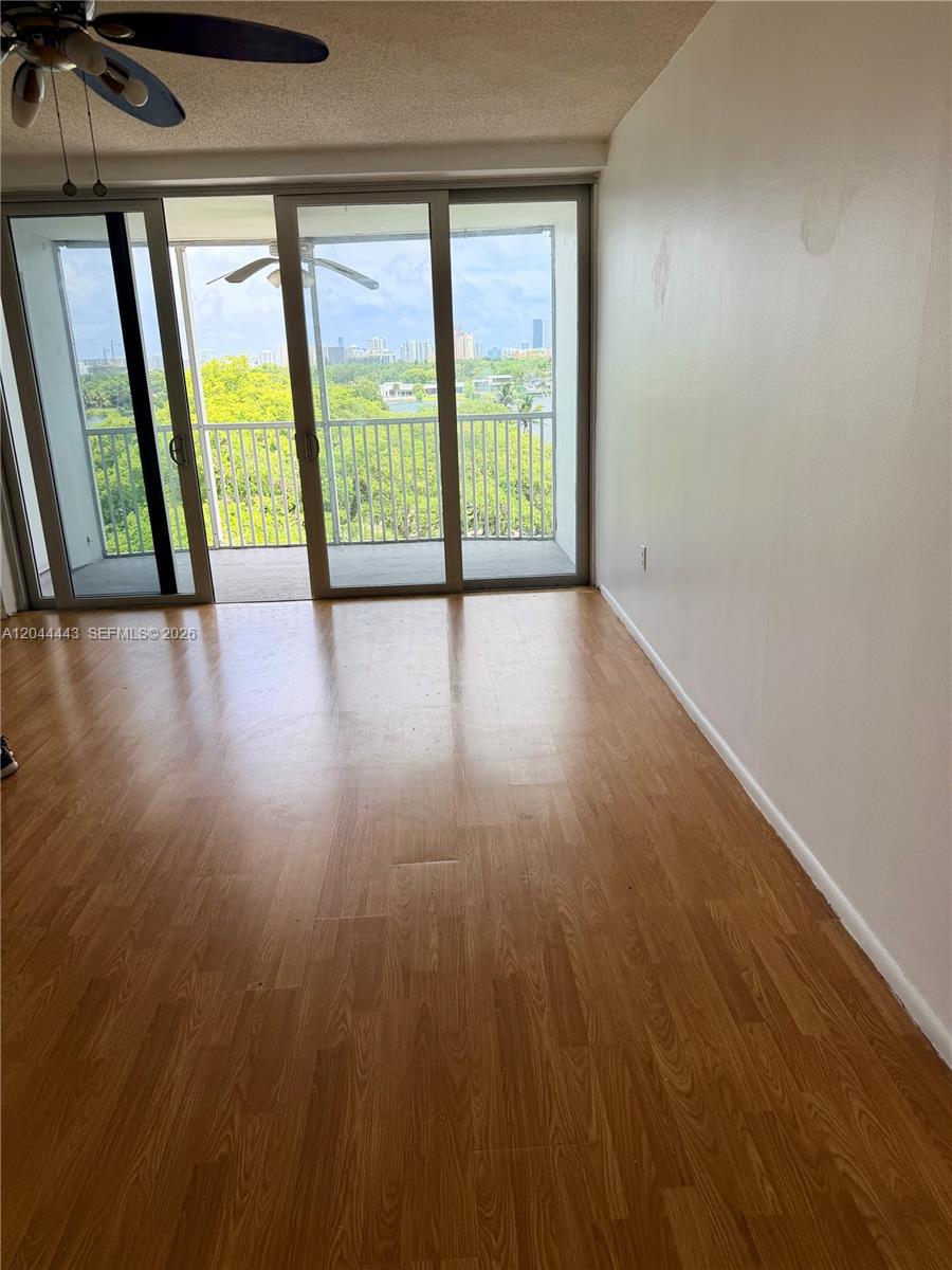704-2 1 / 2 1036 sq. ft. $ 2026-06-27 0 Photo