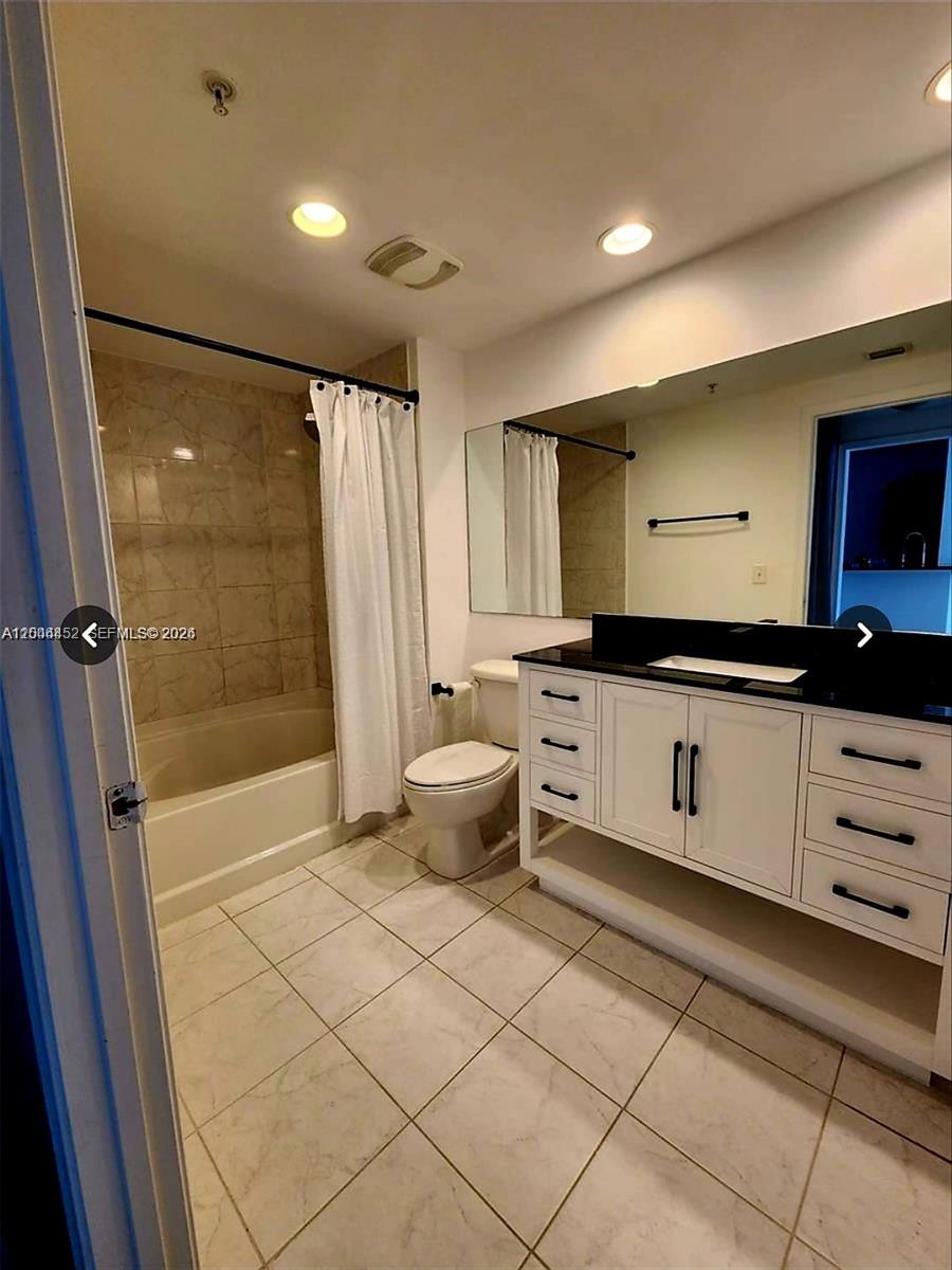 Photo of 18800 29th Ave #1007, Aventura, Florida, 33180 -