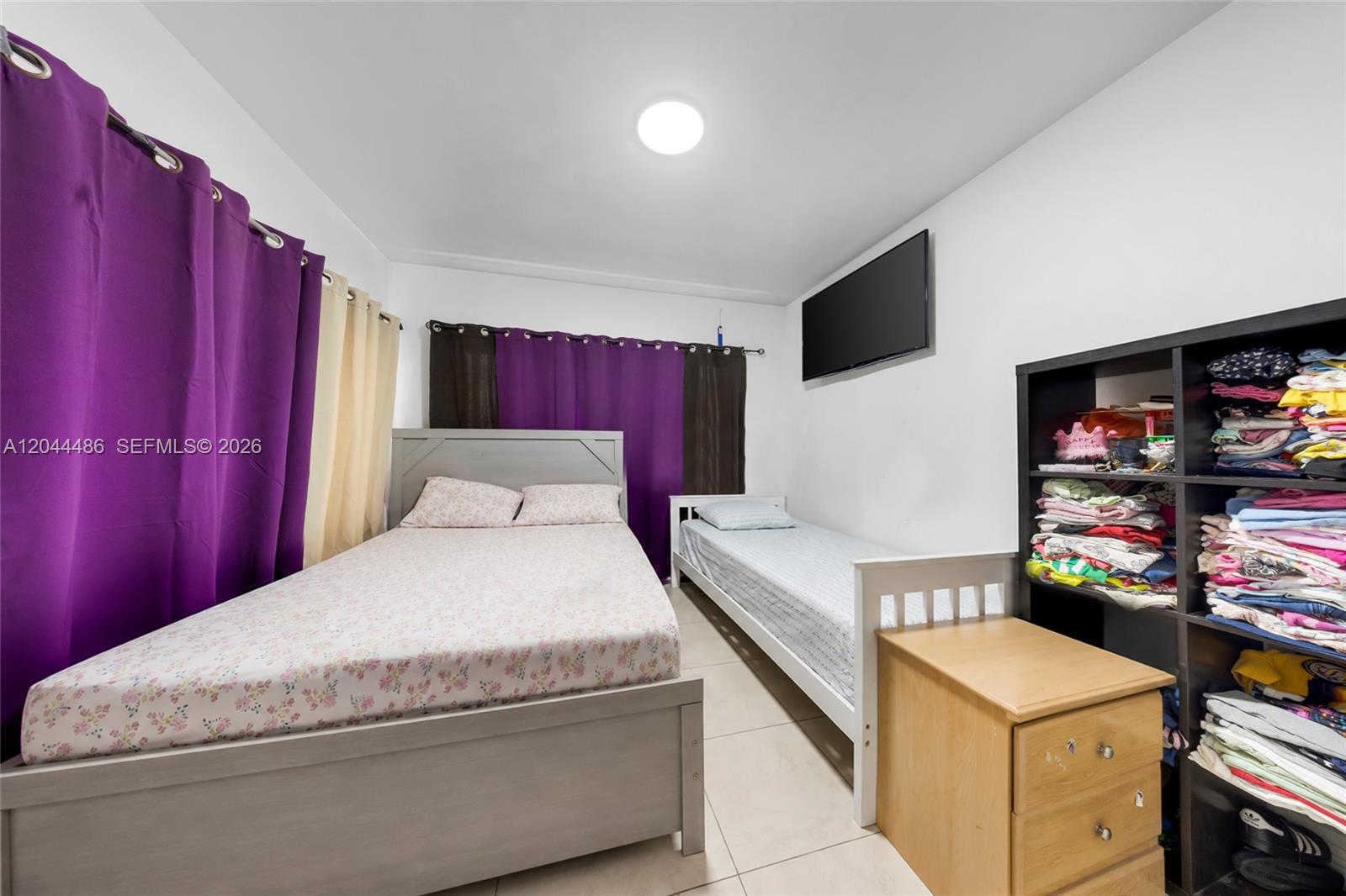   /   sq. ft. $ 2026-06-28 0 foto