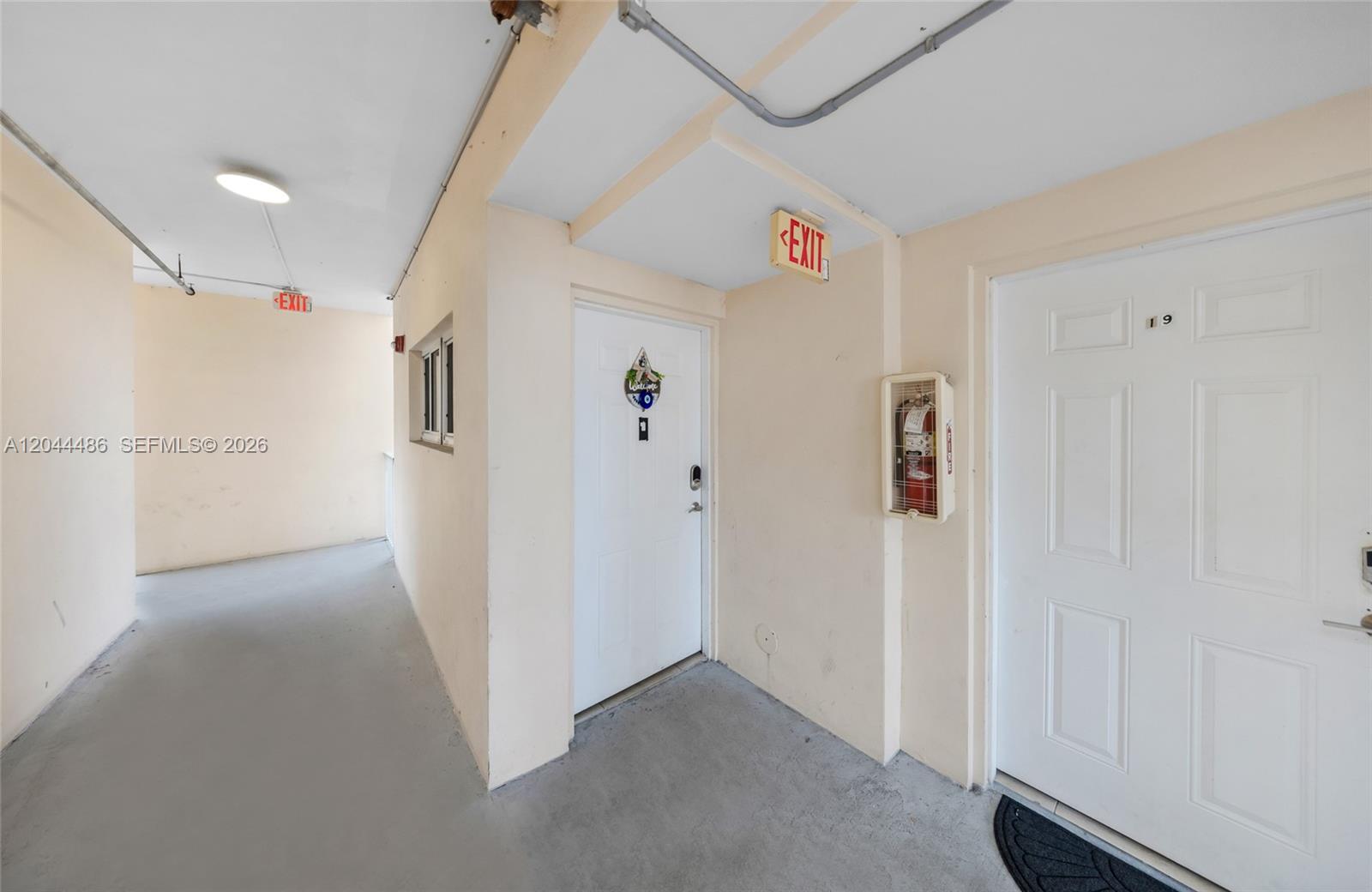   /   sq. ft. $ 2026-06-28 0 foto