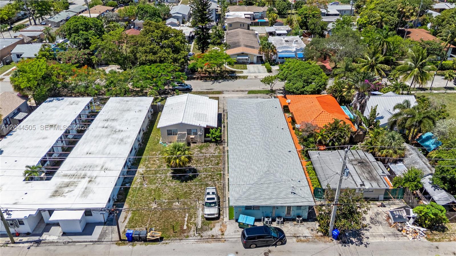   /  1049 sq. ft. $ 2026-06-28 0 foto