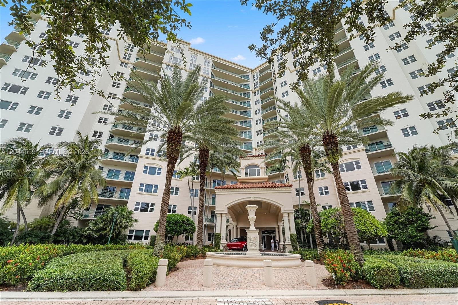 Photo of 19900 Country Club Dr #212, Aventura, Florida, 33180 -
