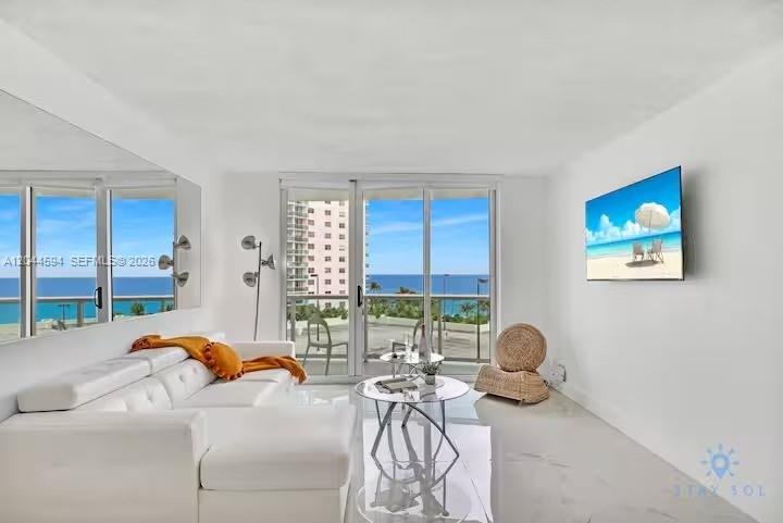 Photo of 3901 Ocean Dr  #6Y, Hollywood, Florida, 33019 - 